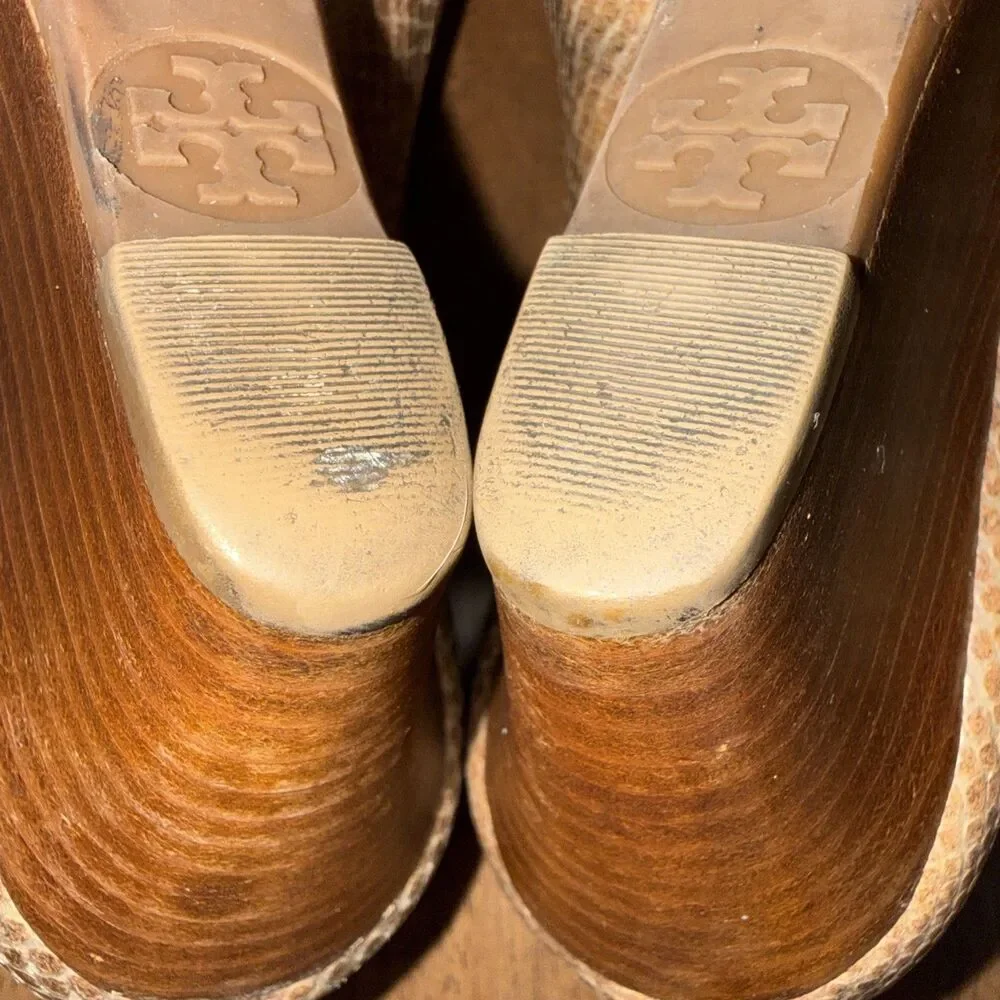 Tory Burch Julianne Snake Print Peep Toe Wedge Heels Logo Medallion 6.5M Leather